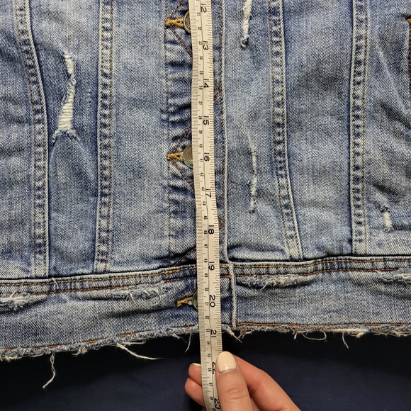 Zara Distressed Denim Jacket - Picture 11 of 13